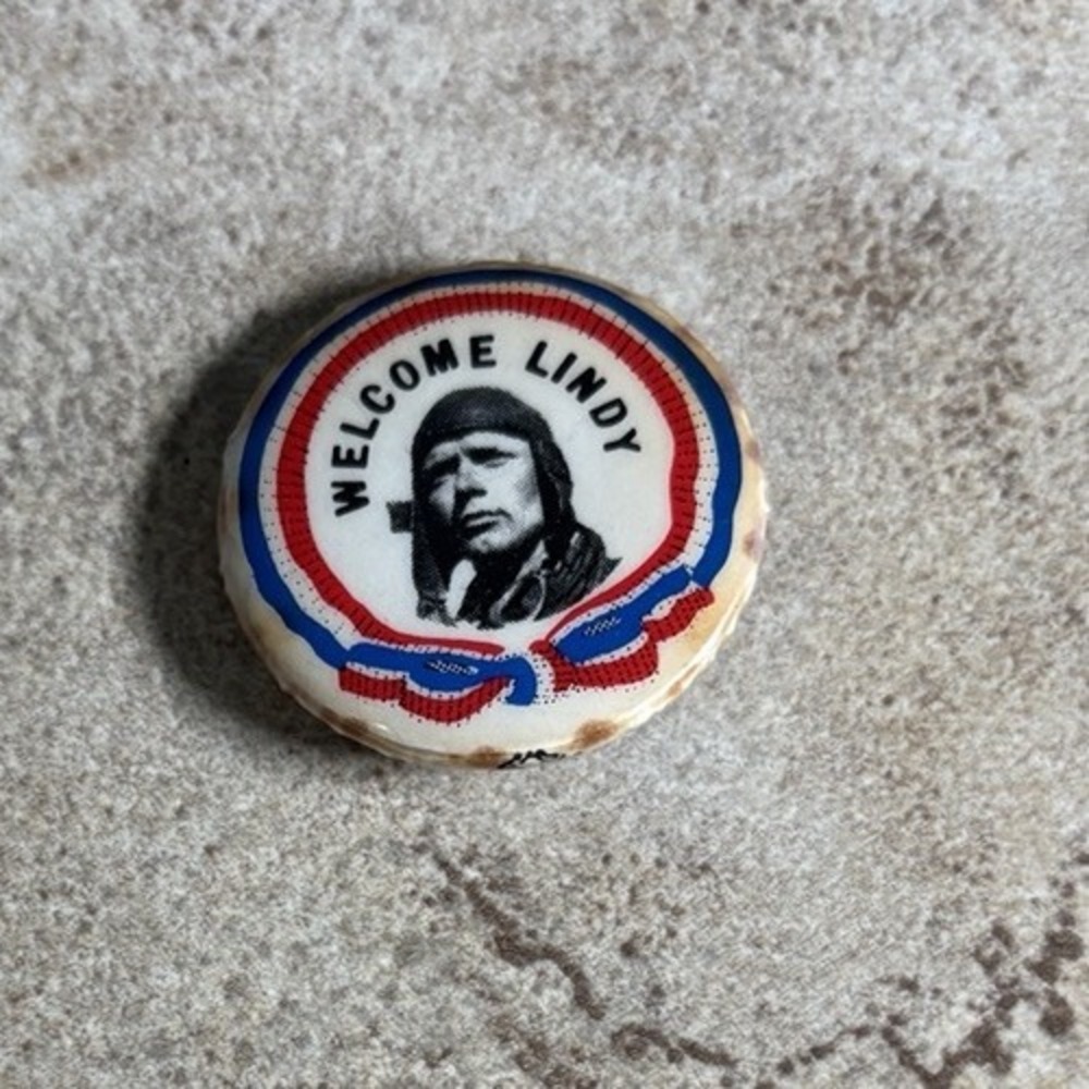 1927 Charles Lindbergh Welcome Lindy Pinback Button 7/8" Aviation Original